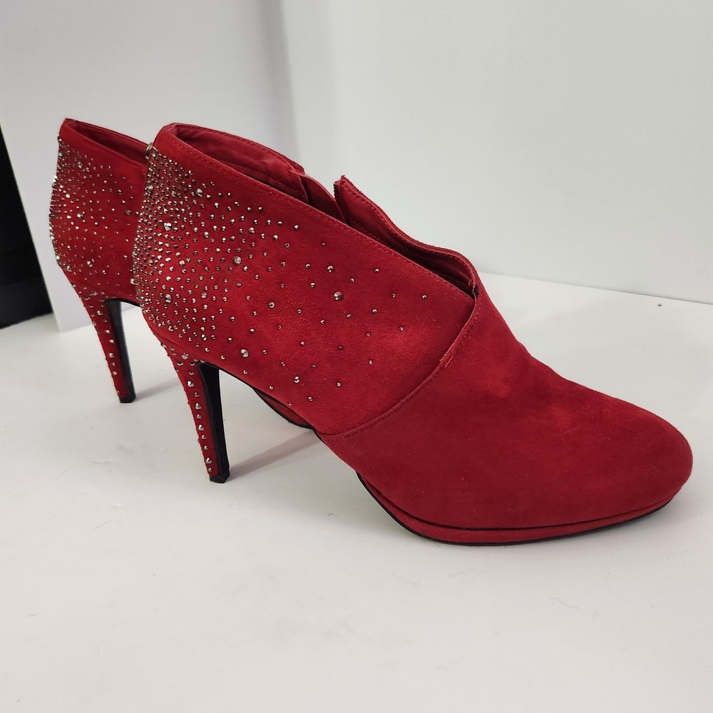 Jones New York Montrose Studded Red Maroon Booties Sz 9.5, 4in Heels EUC